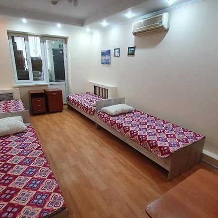 Family Hostel Алматы Экстерьер фото