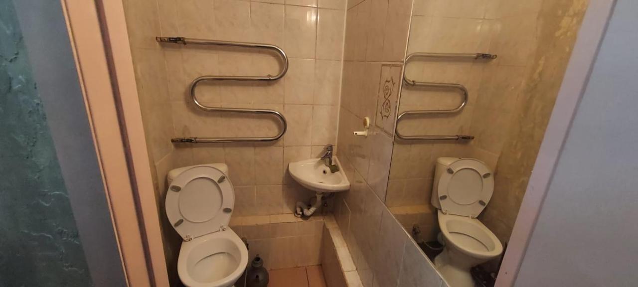 Family Hostel Алматы Экстерьер фото