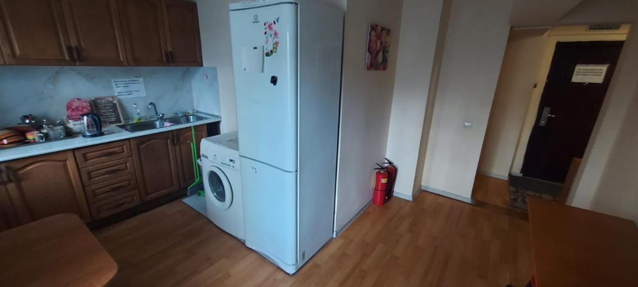 Family Hostel Алматы Экстерьер фото